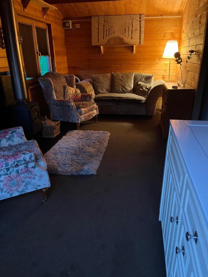 Ferienwohnung Nags Rest Caterham Exterior foto